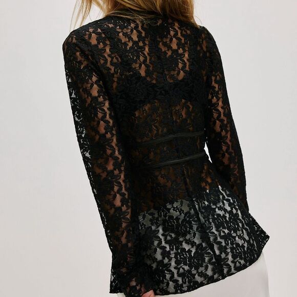 Free People Intimately Daylight Lace Cardi in Black NWOT - Picture 2 of 10